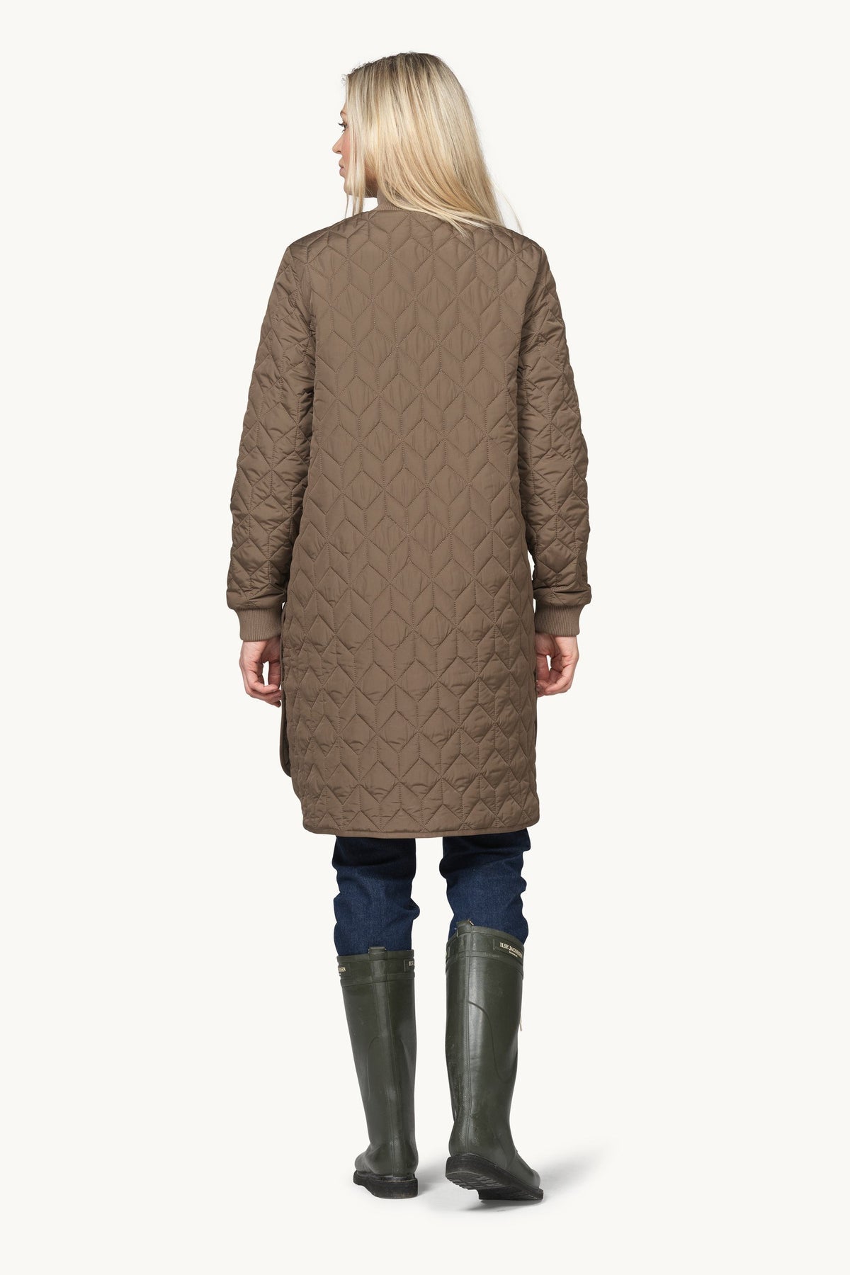 ART06 Long Quilted Jacket
