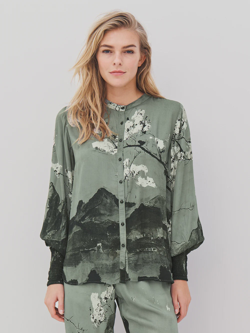 Alli Shirt