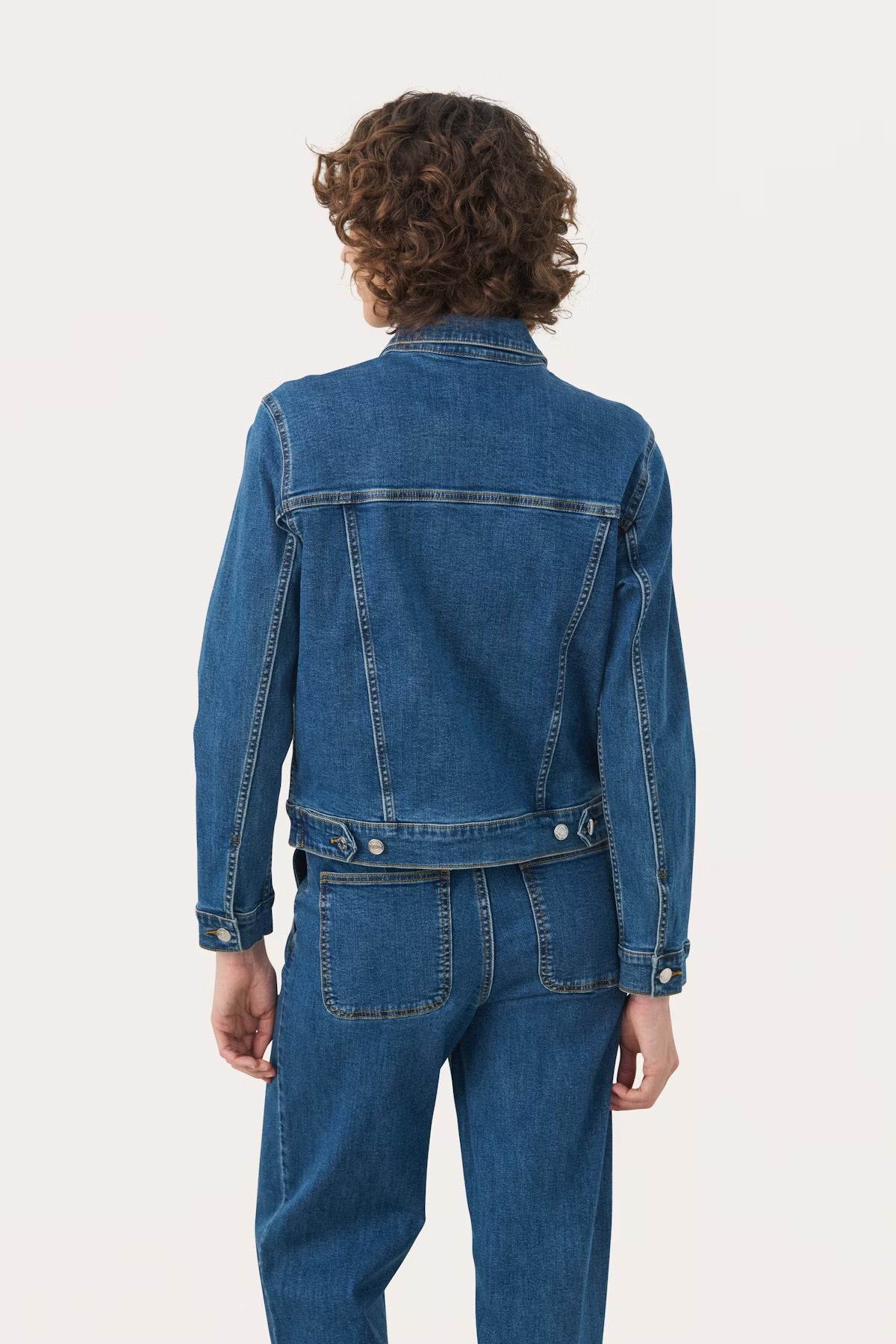 Nicholia Jacket