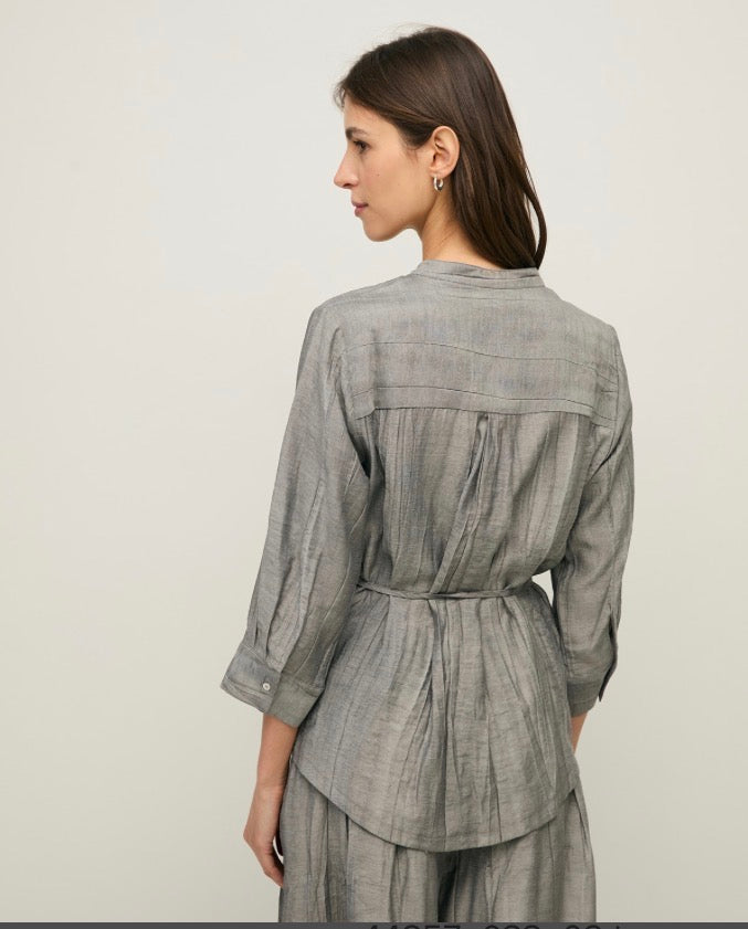 Pleated Mao Neck Shirt