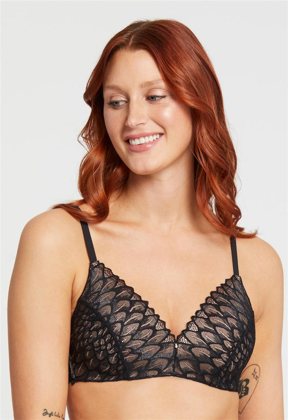 Lacy Wire Free