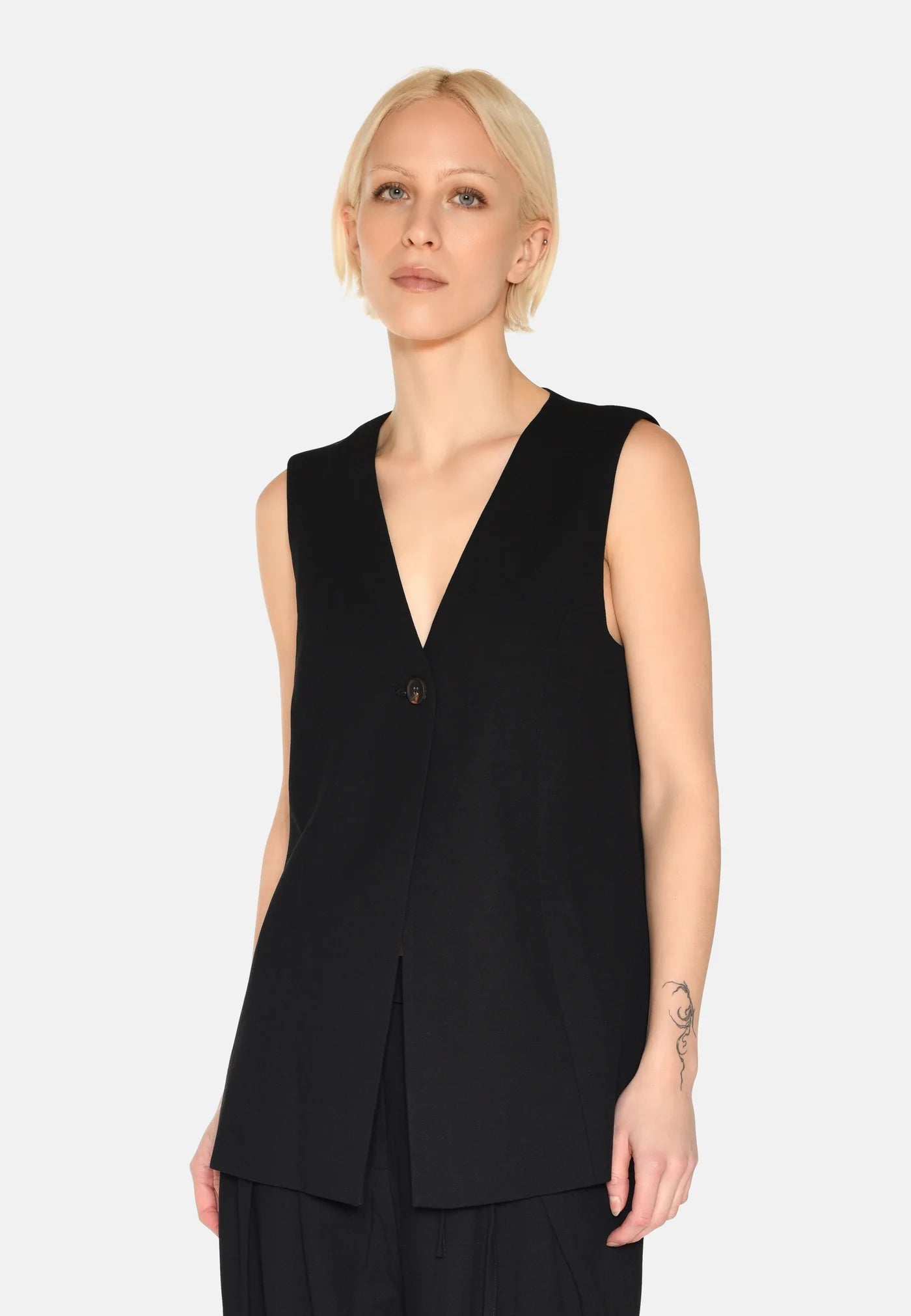 Davida Vest
