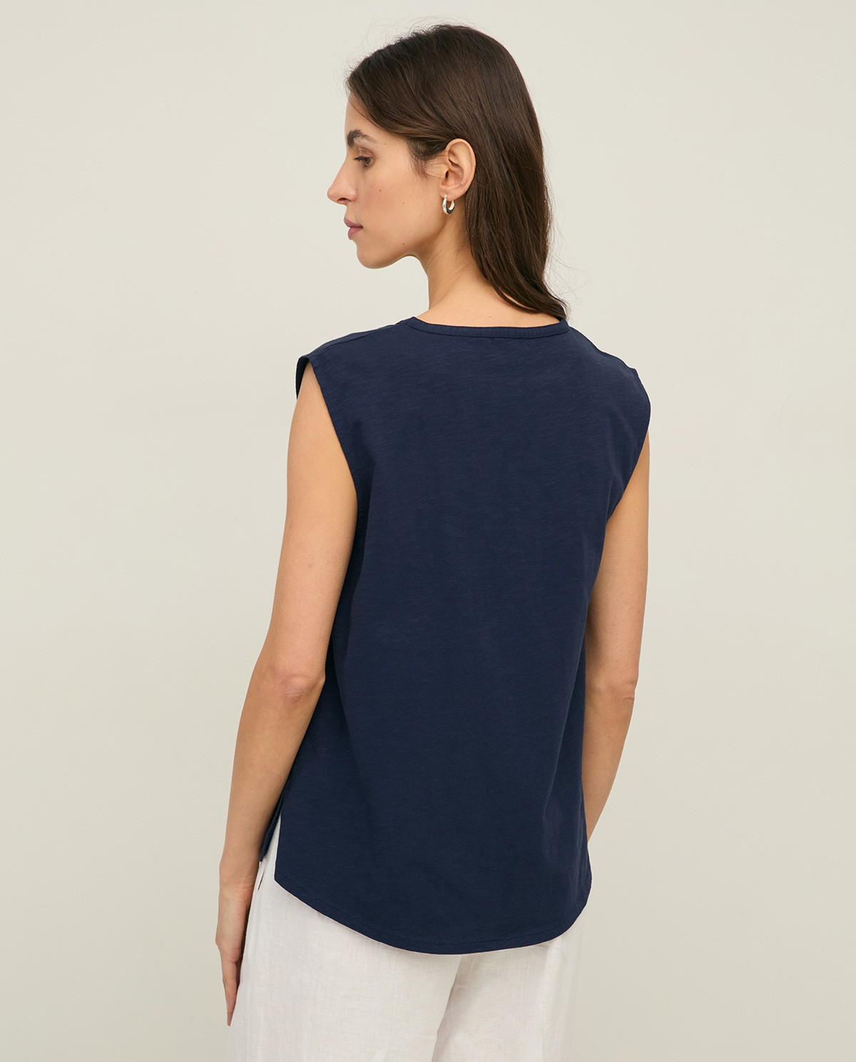 Sleeveless Linen and Cotton Blouse