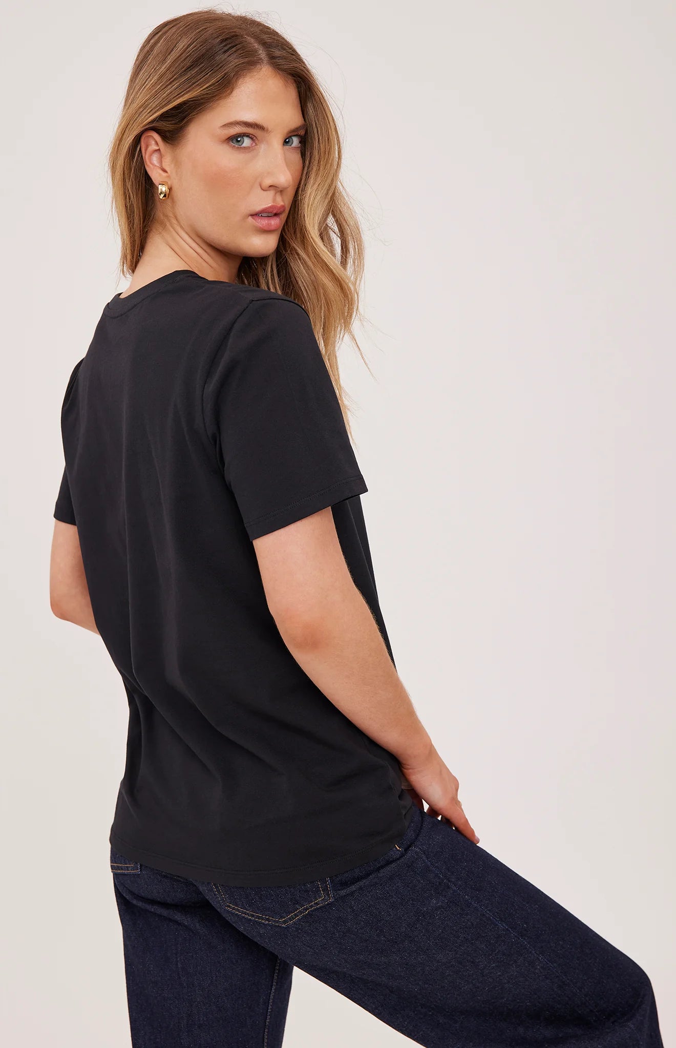 Victoria T-Shirt