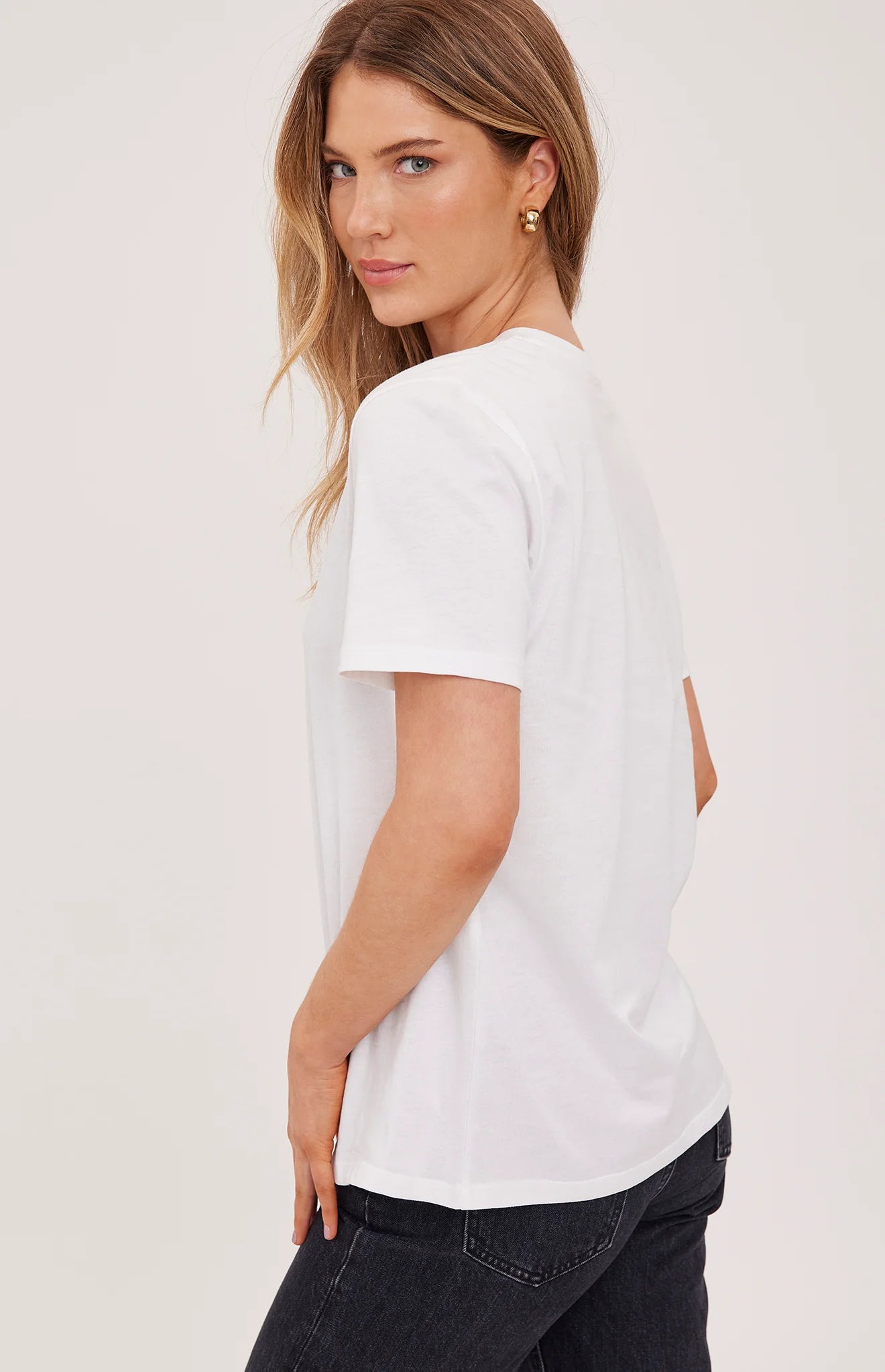 Victoria T-Shirt