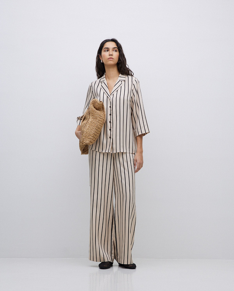 Natural Raffia Tote