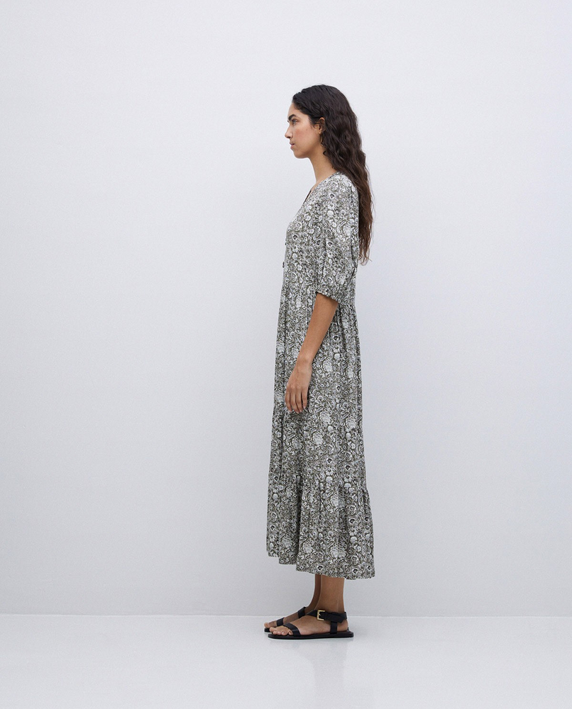 Short Sleeve Printed Flowy Dress