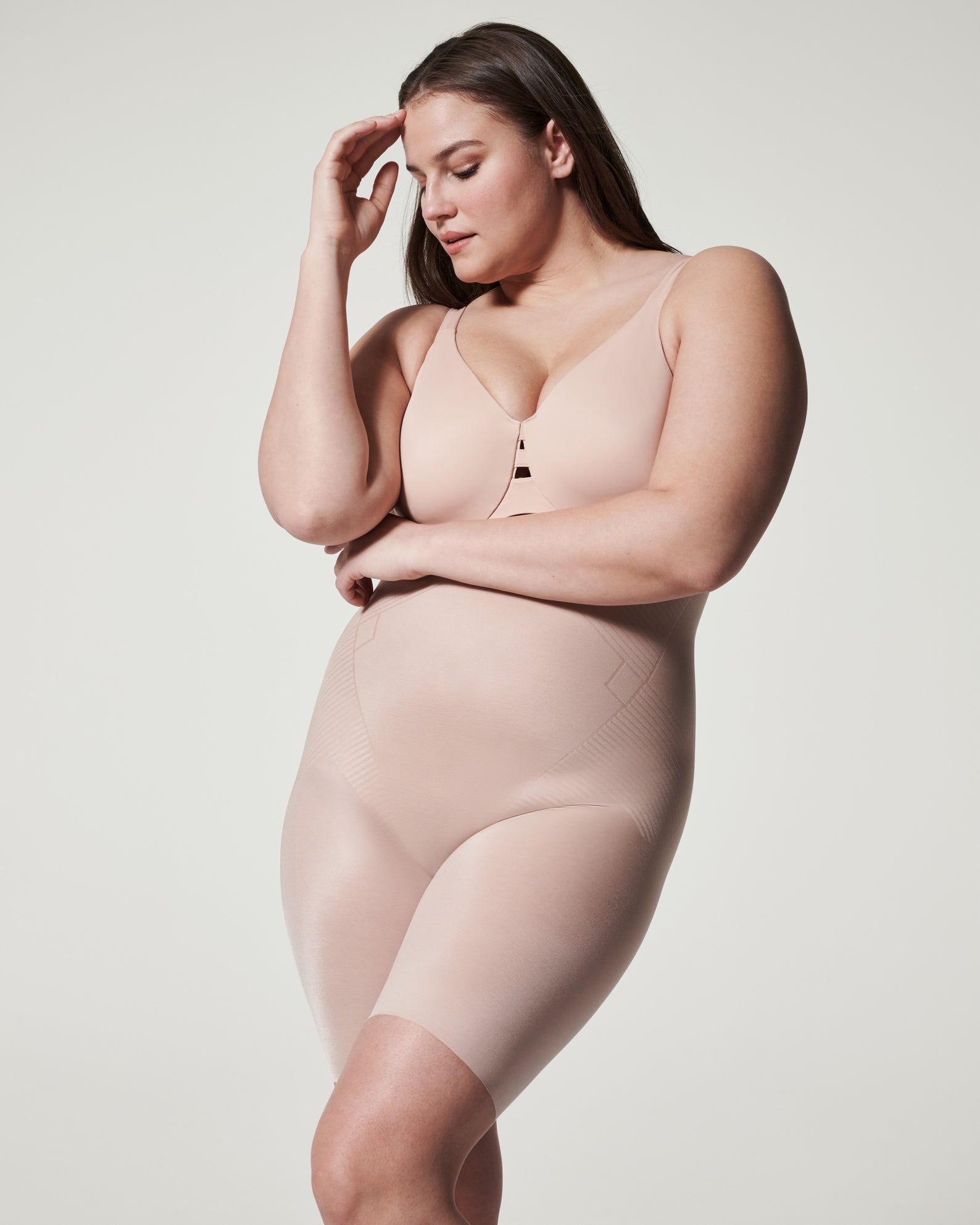 Invisible Shaping High-Waisted Mid-Thigh Short