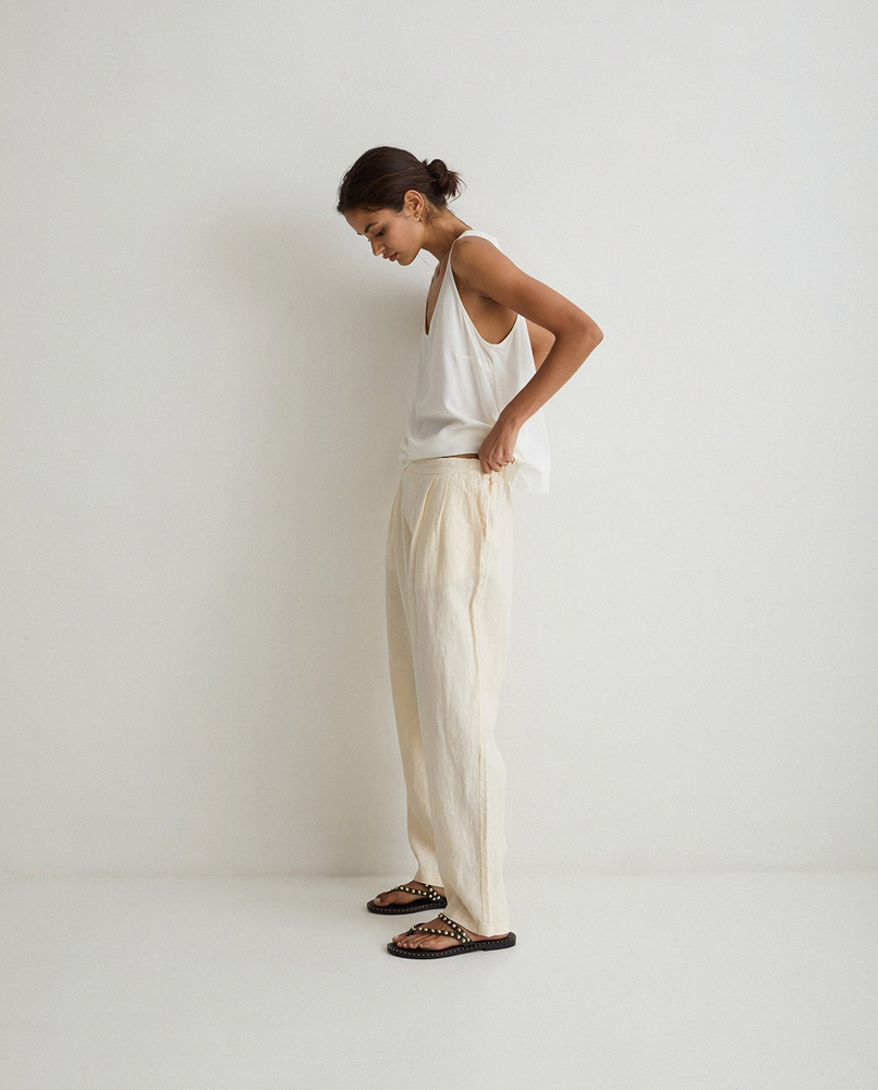 Pleated Linen Trousers