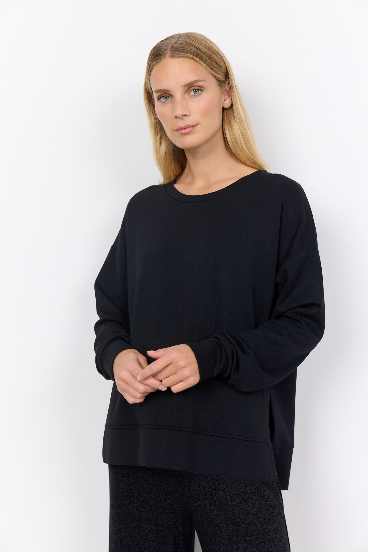 Banu 164 Sweatshirt