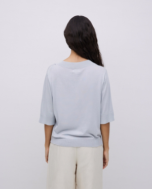 Short Sleeve V-Neck Jumper