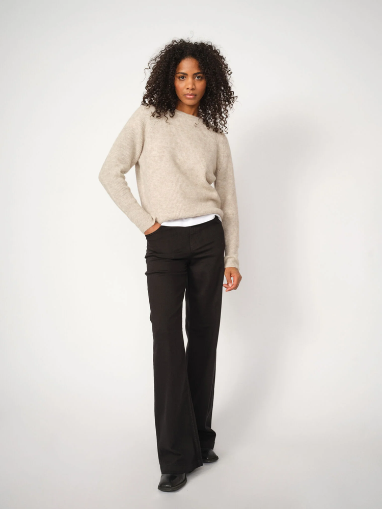 Dara Deluxe Denim