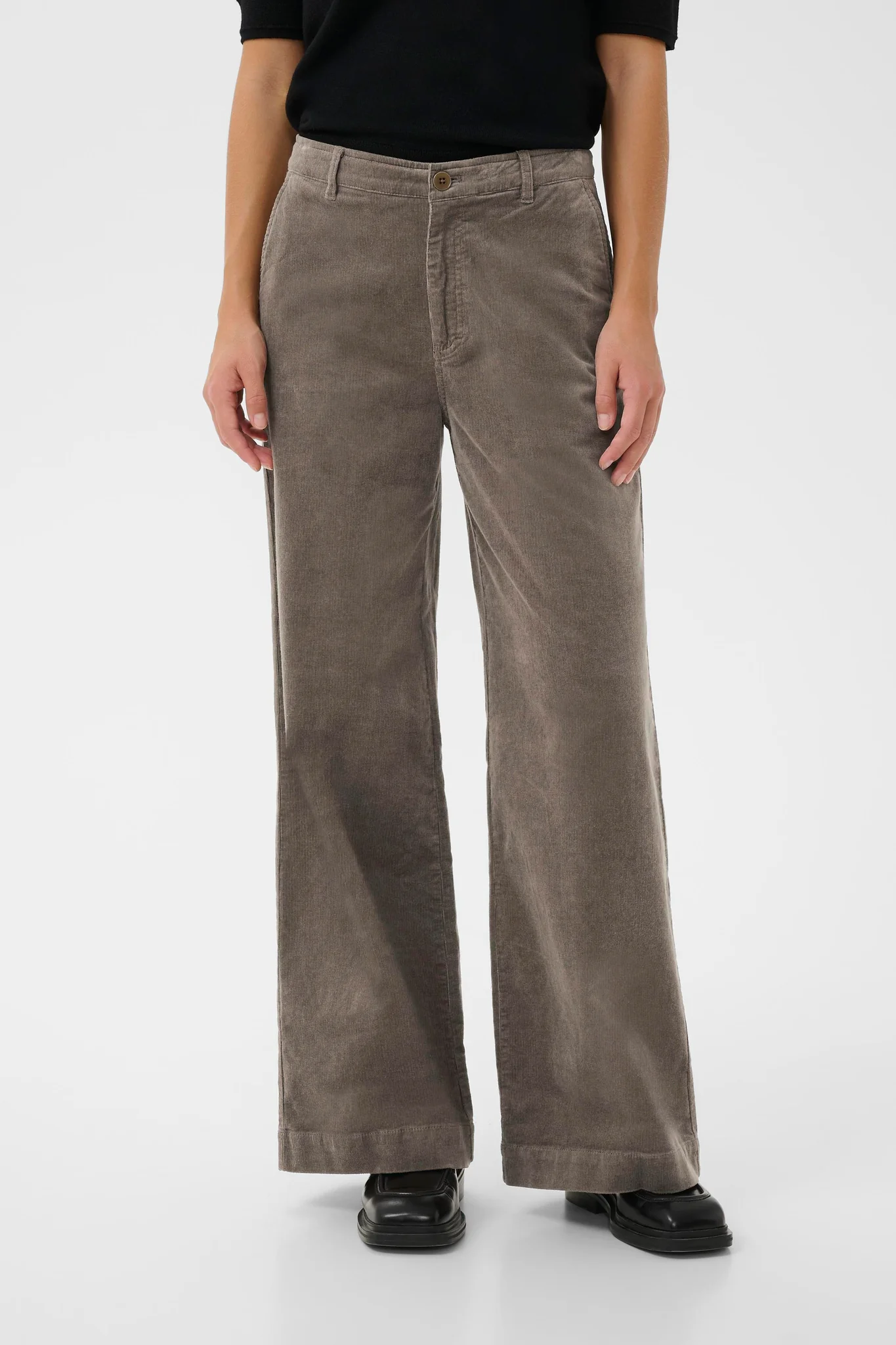 Ninnen Cord Trouser