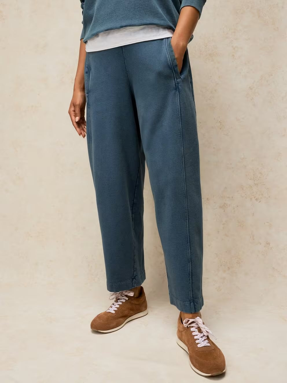 Ashley Barrel Jogger