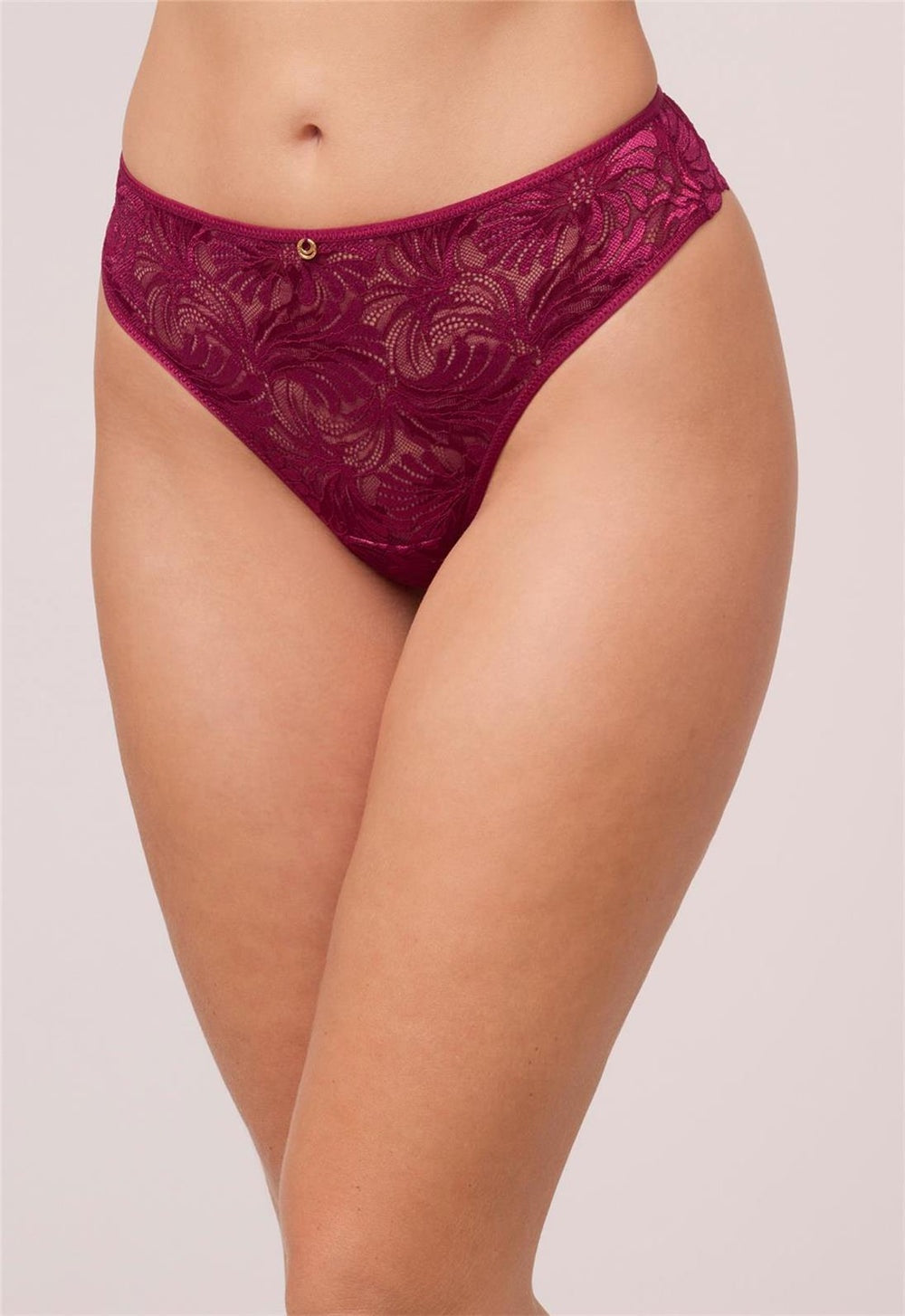 Vixen Thong