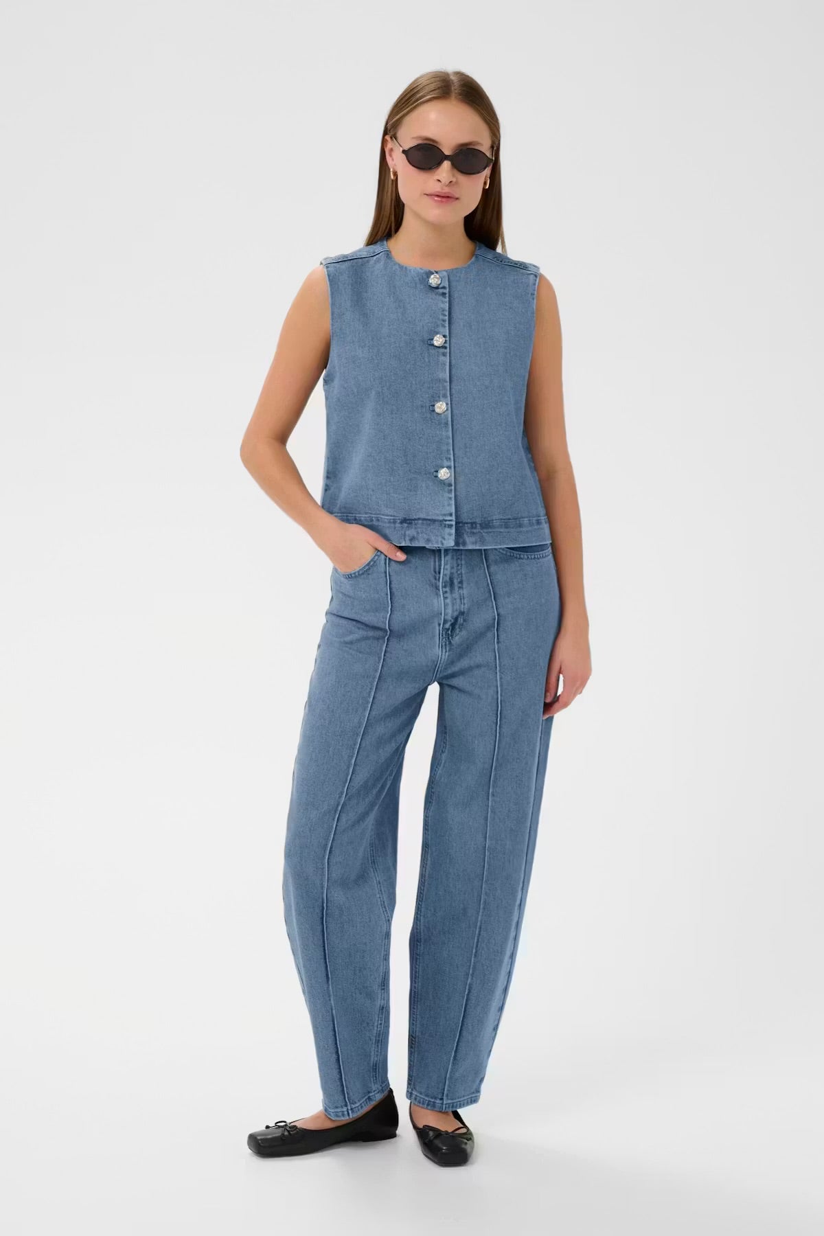 Rinatina Barrel Jeans