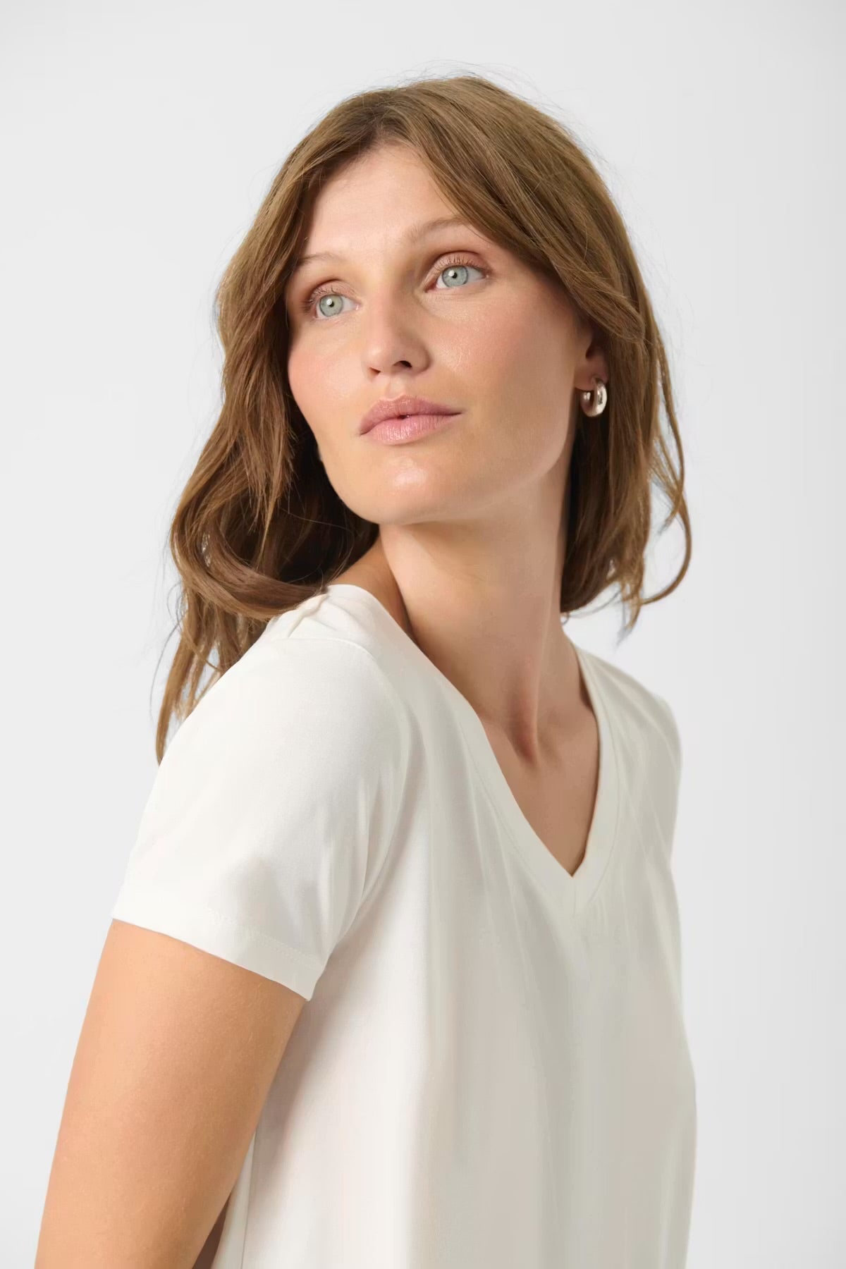 Columbine V-Neck T-Shirt