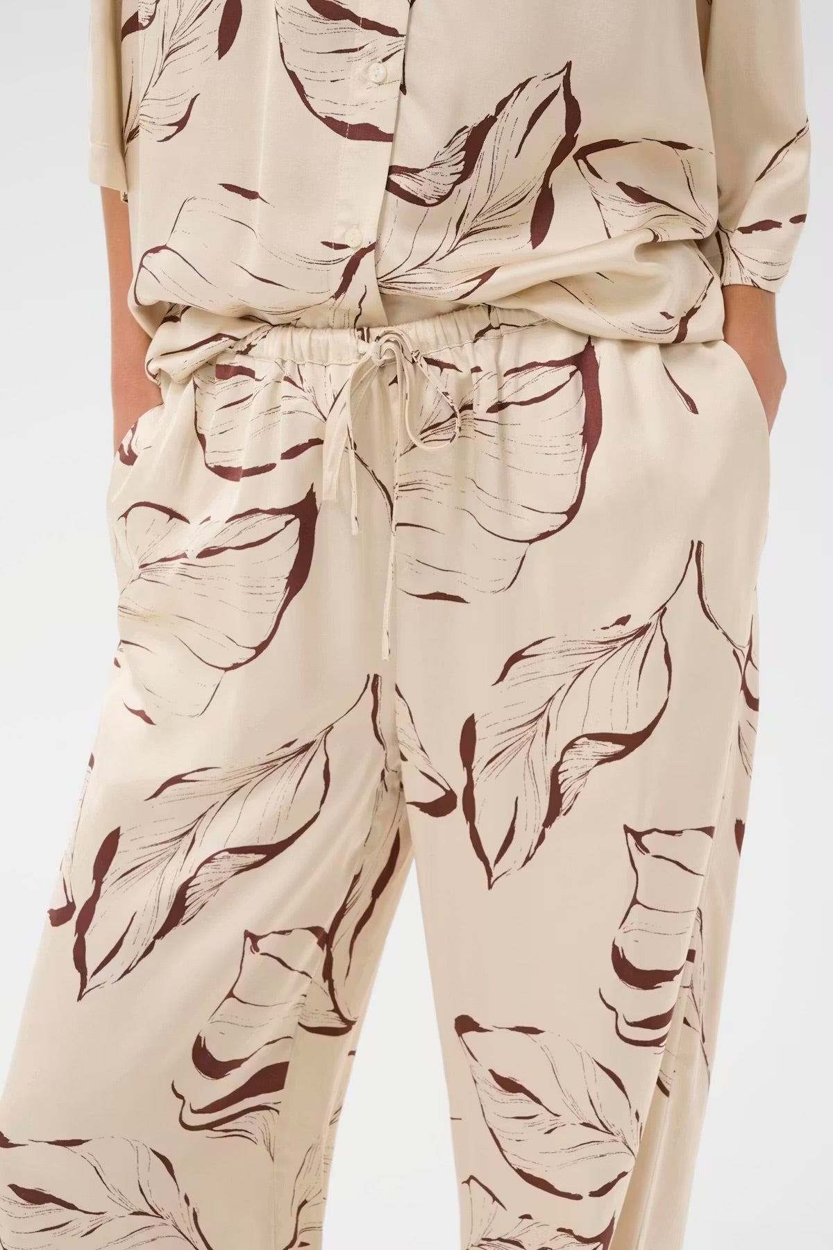 Clero Flared Printed Pants