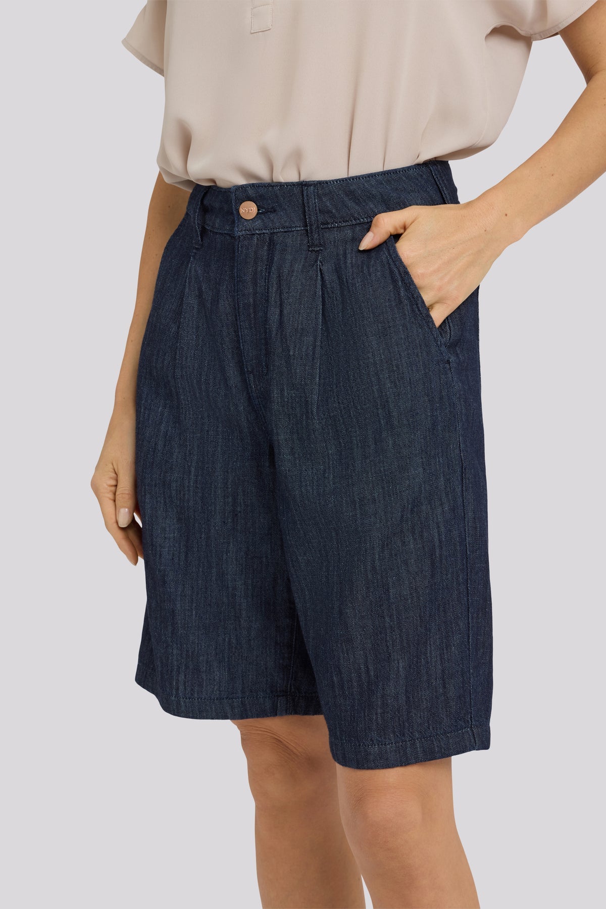 Gwen Relaxed Denim Bermuda