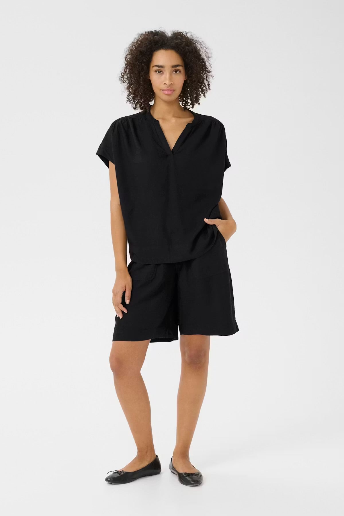 Milia Linen Blend Top