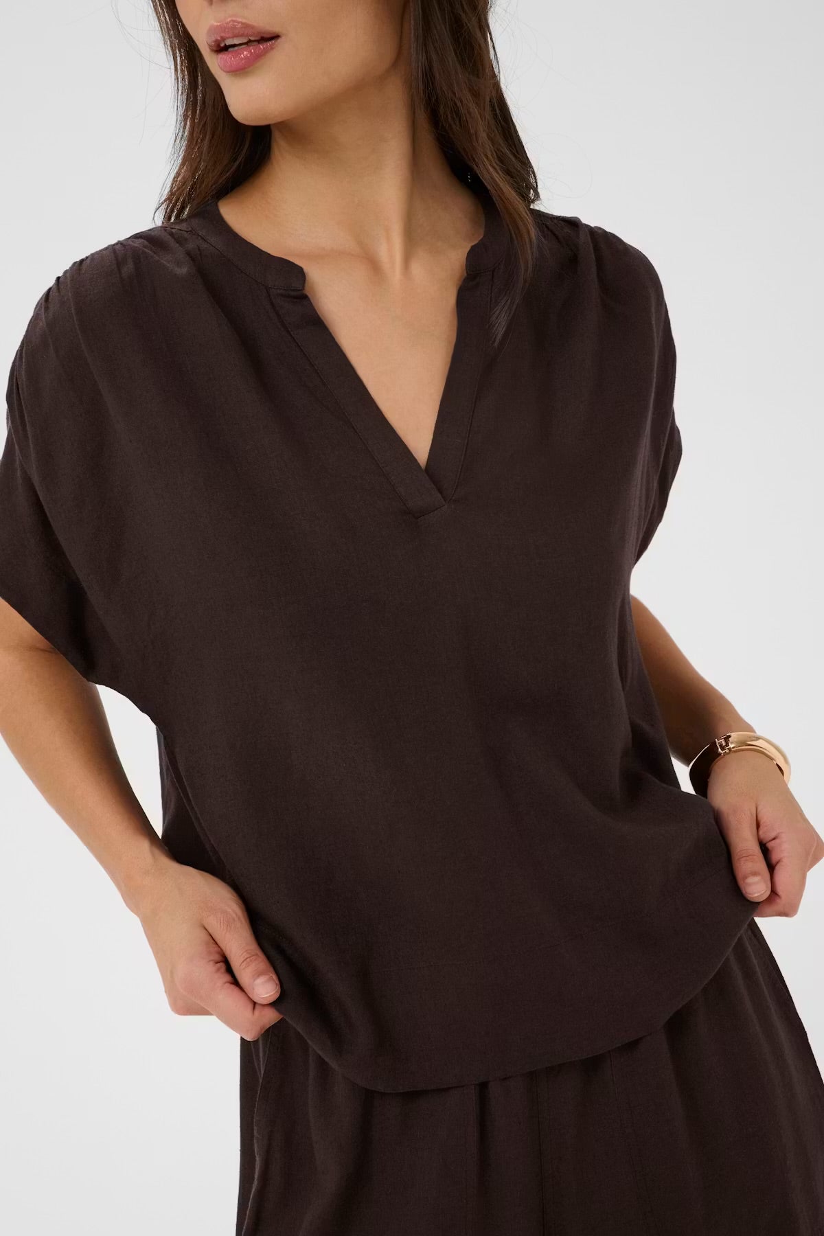 Milia Linen Blend Top