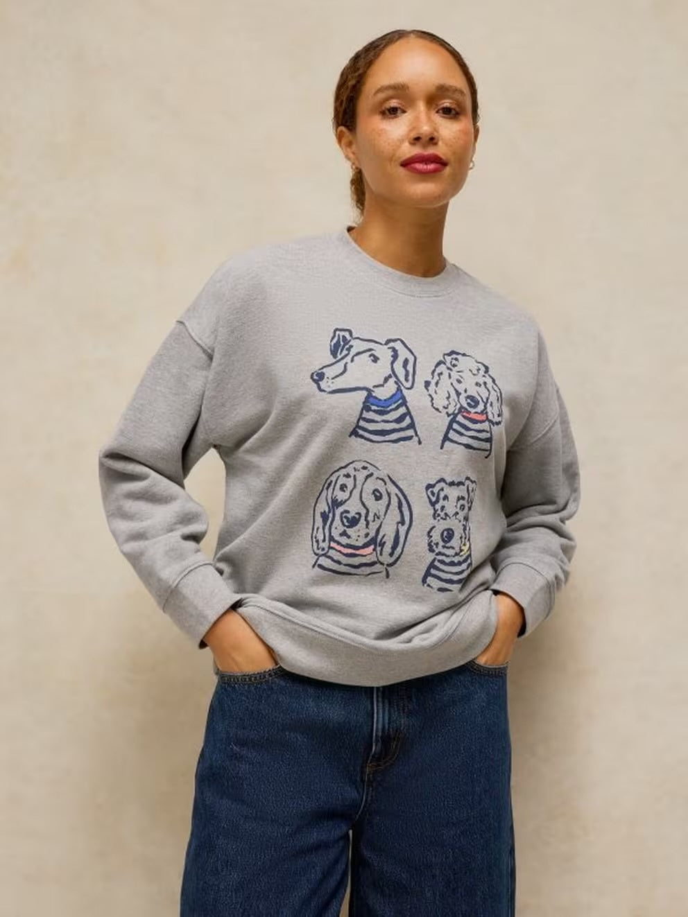 Cleo Long Line Graphic Sweatshirt