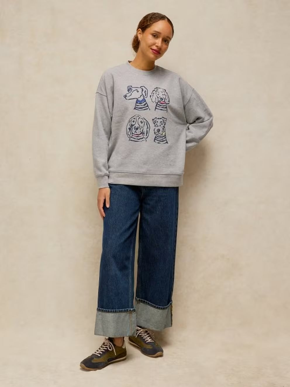 Cleo Long Line Graphic Sweatshirt
