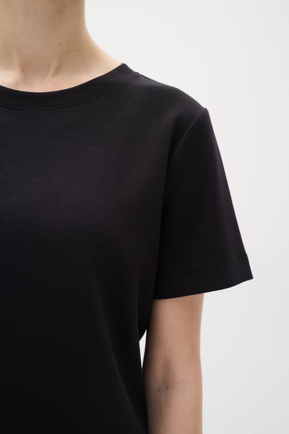 Vincent Karmen T-Shirt