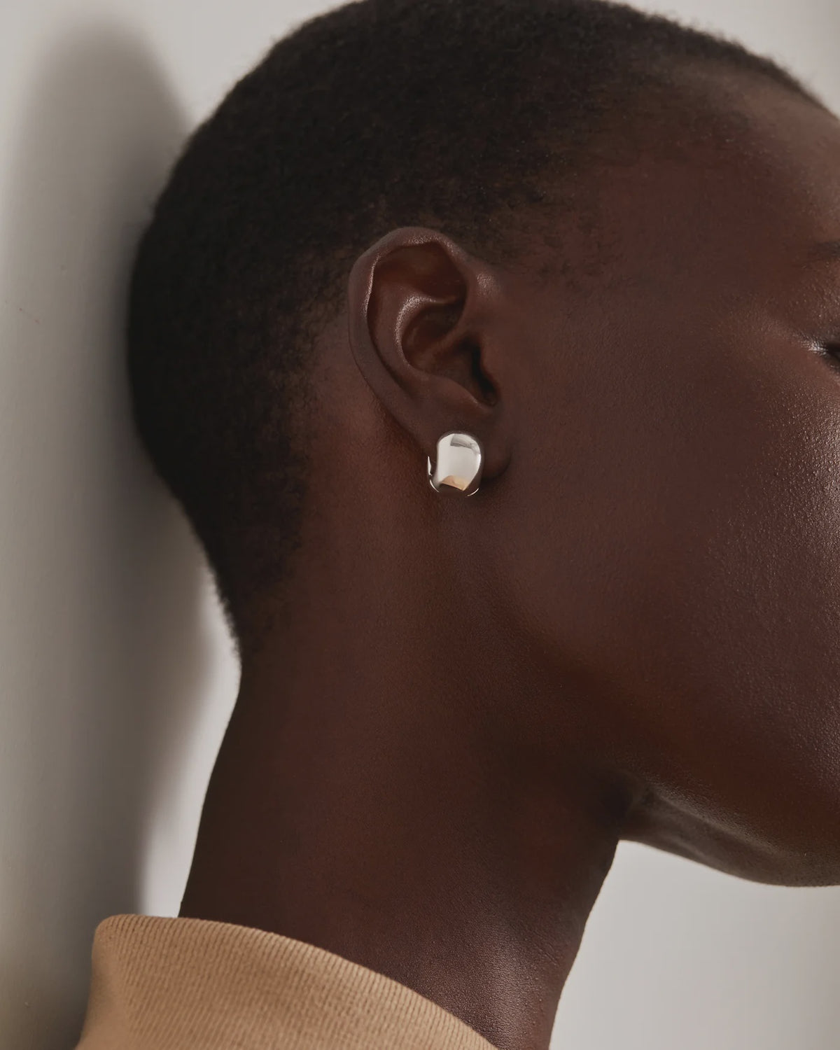 Mini Gemma Hoops
