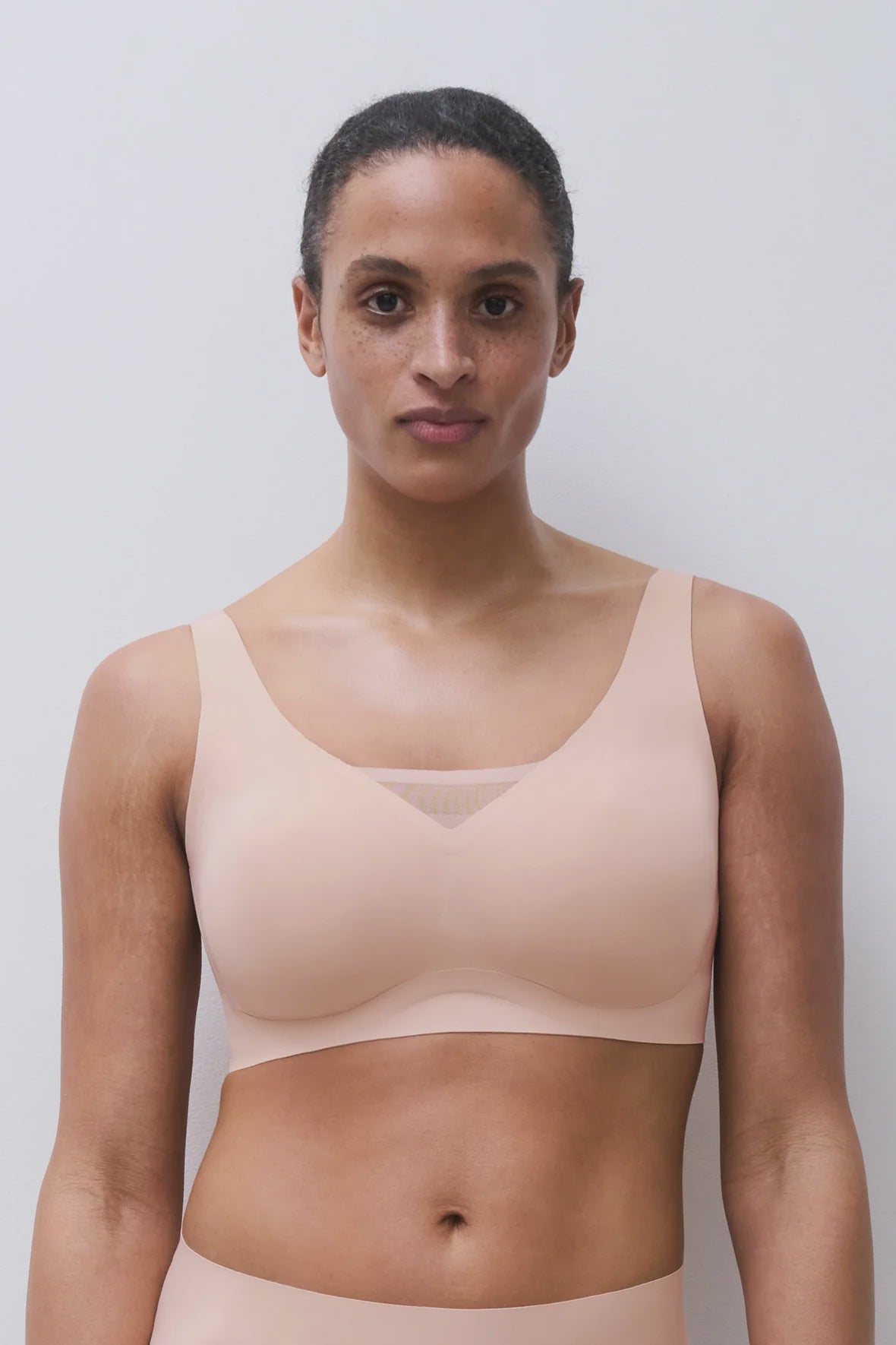 Defi Wireless Full Bust Support Bra