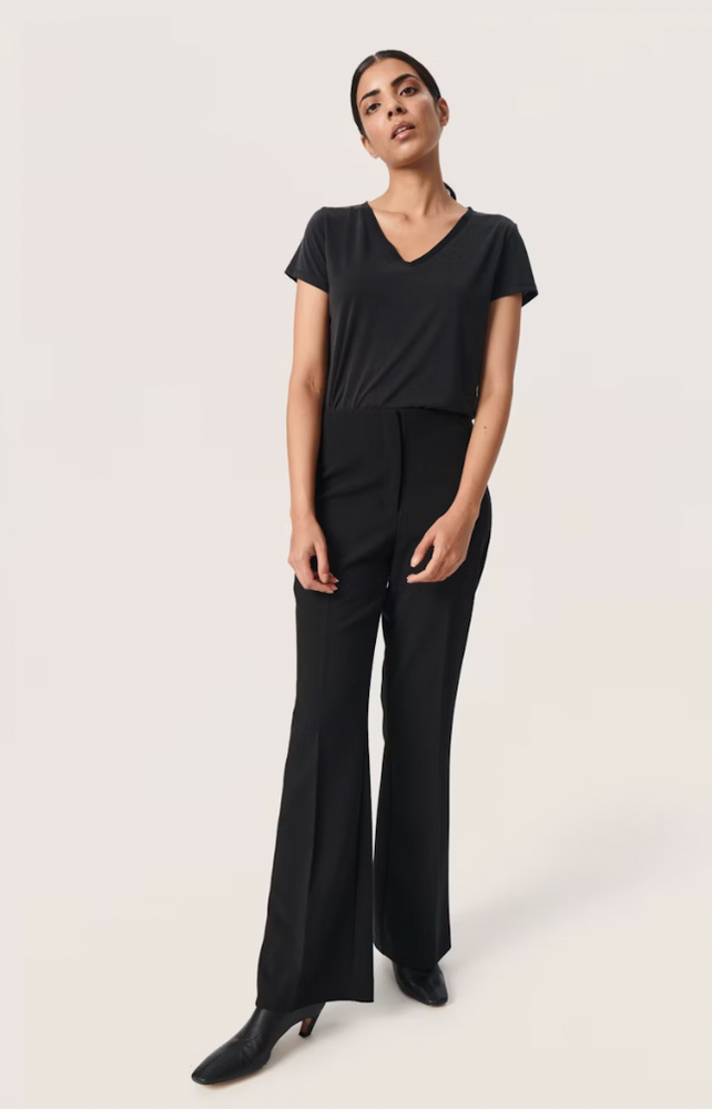 Columbine V-Neck