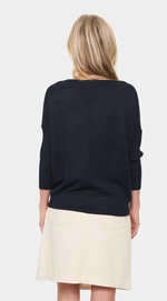 Mila R-Neck Pullover