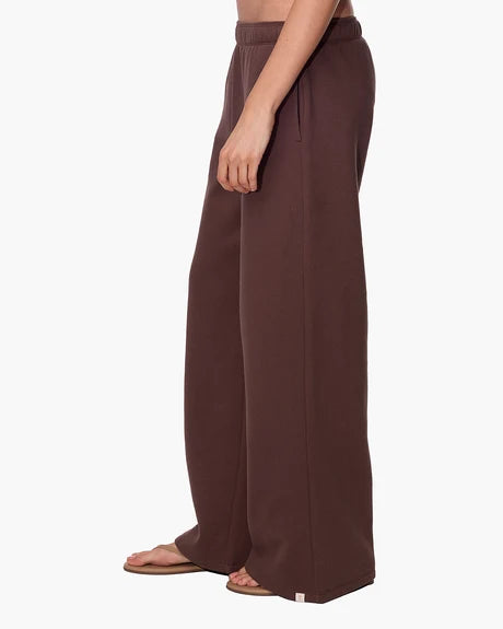 CloudSoft Wide Leg Jogger