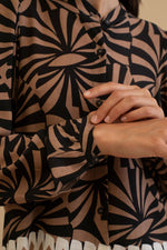 Eubea Shirt