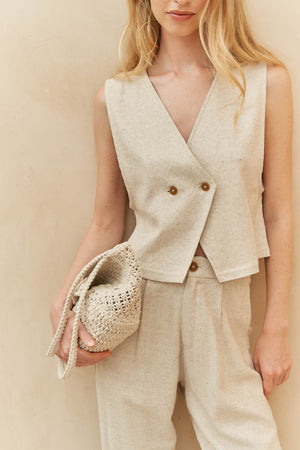 Isquia Vest