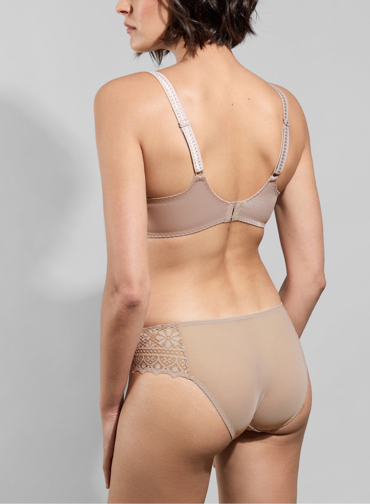 Cassiopee Seamless Full Cup
