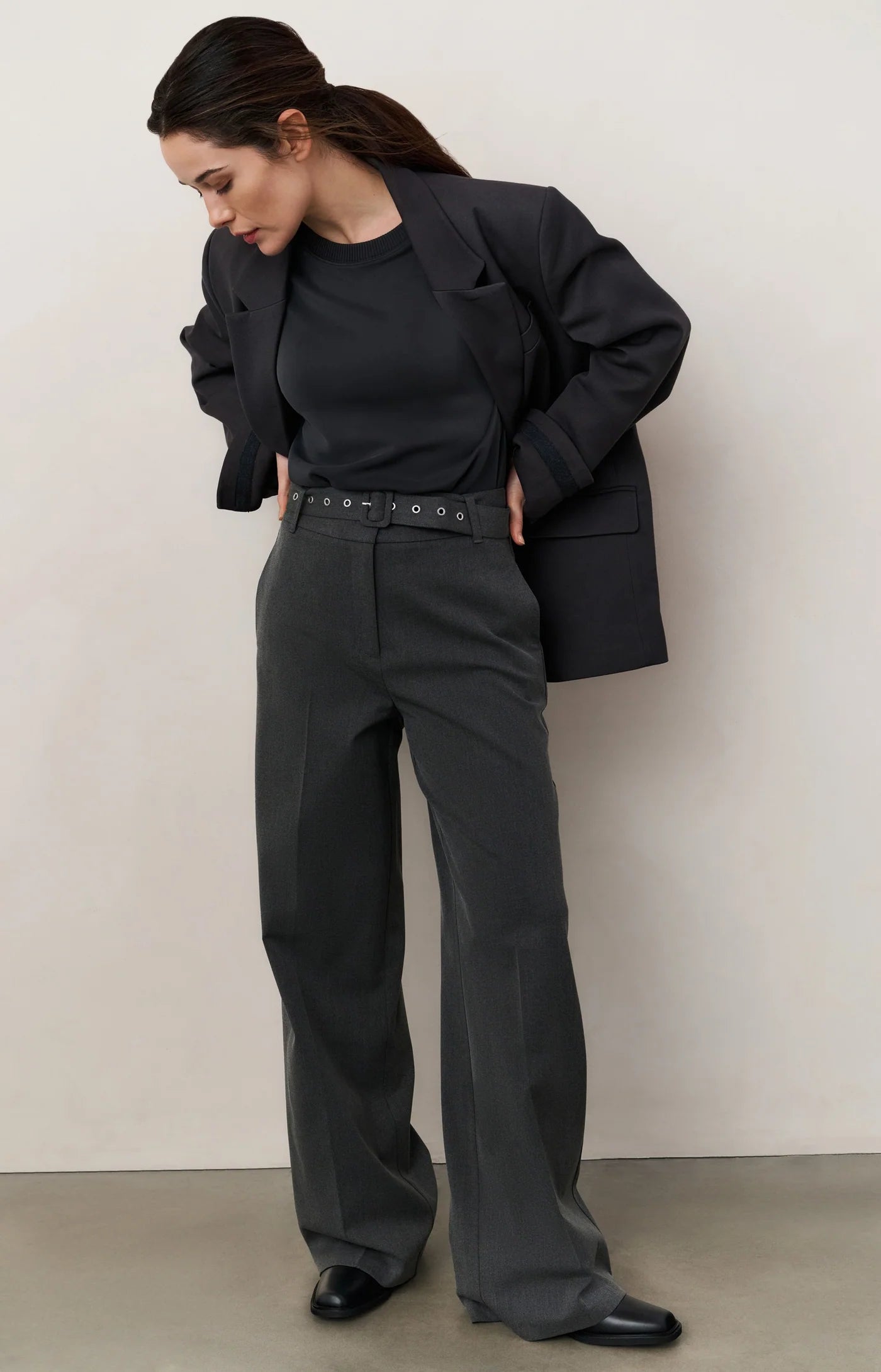 T-Shirt with Knitted Ribbed Neckline