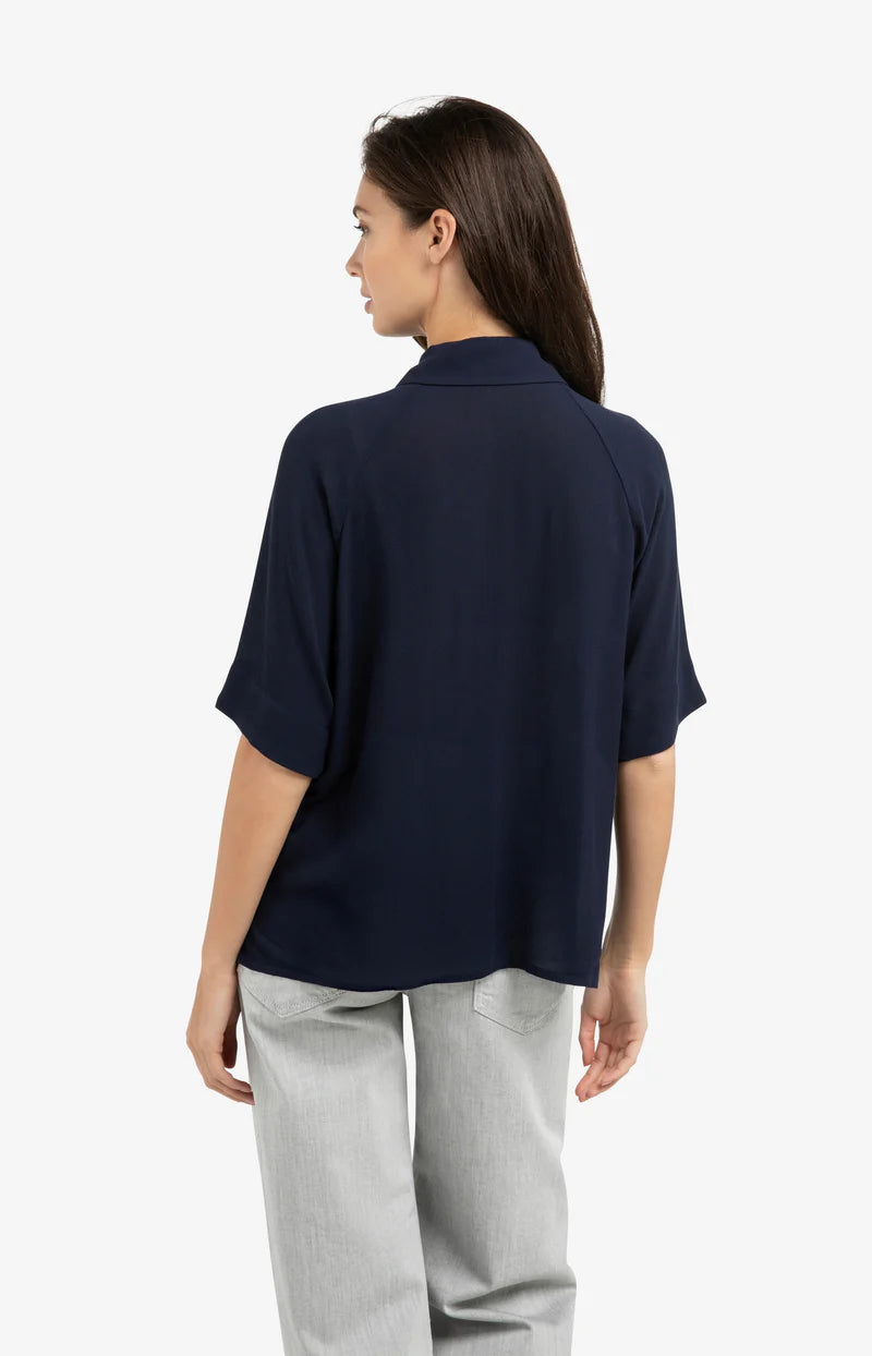 Short Sleeve Raglan Sleeve Blouse