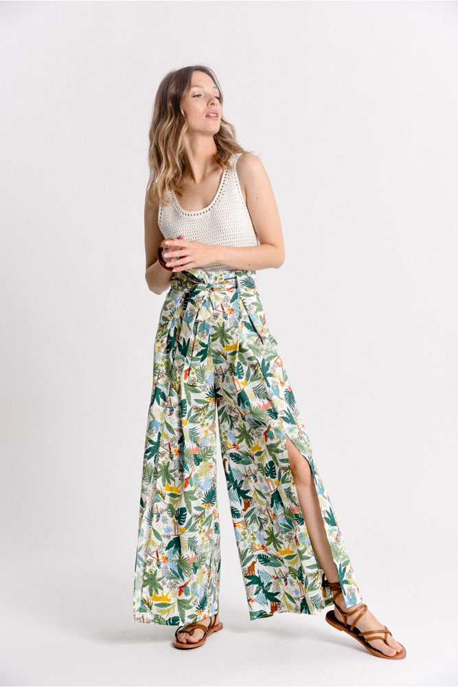 PANTALÓN ESTAMPADO FLORAL  Zara fashion, Printed trousers