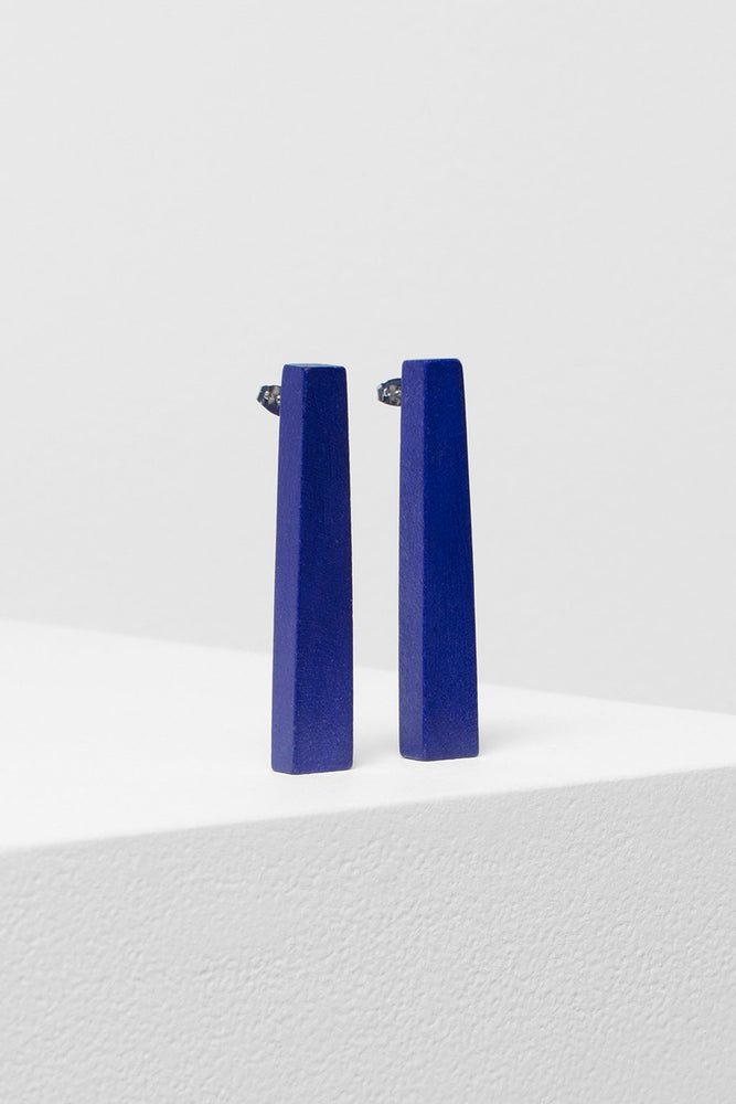 Vakern Earring