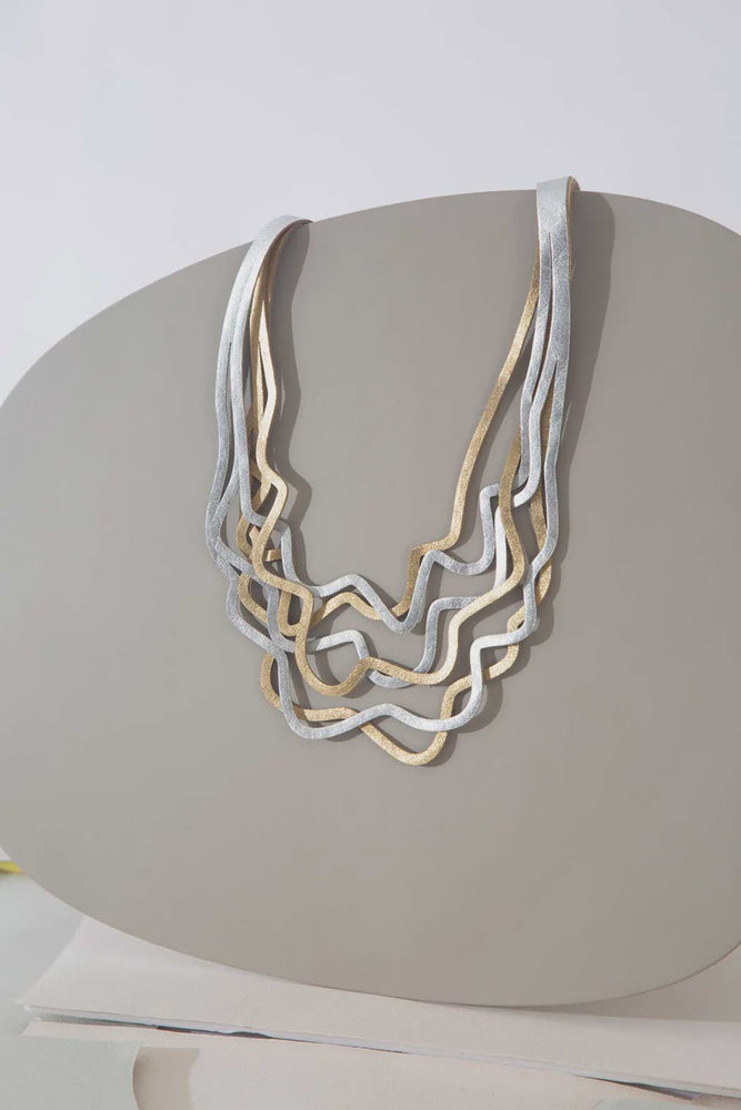Curves Duo Necklace