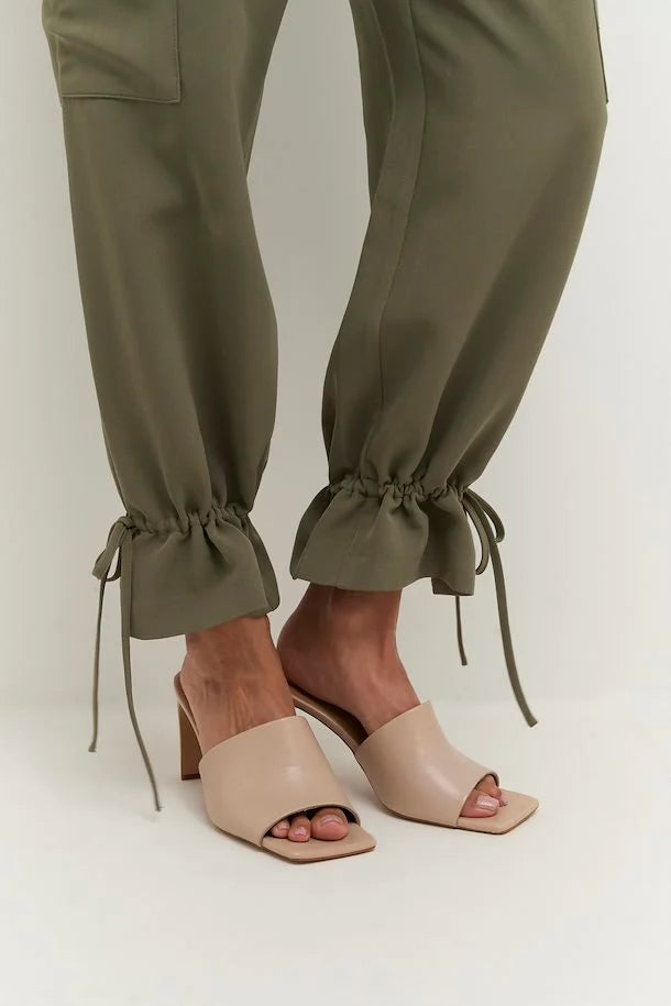 Muna Pants